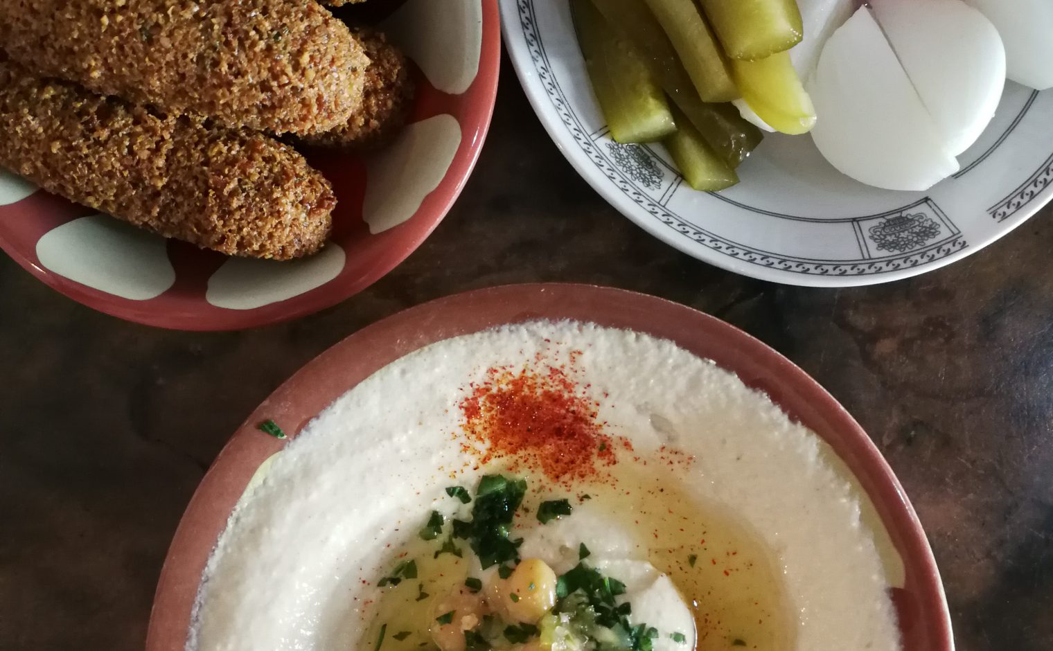 Hummus & falafel